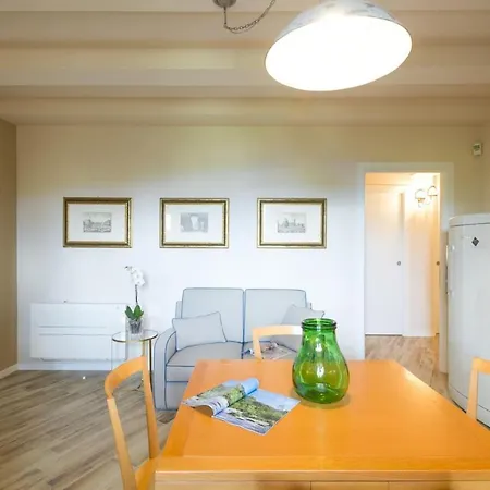 Refined In - 77 Sqm - Air Conditioning شقة *